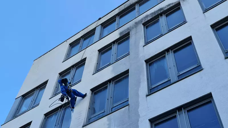 Fassadenreinigung Düsseldorf Gratis Probefläche